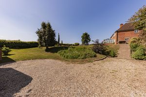 Photo 4- click for photo gallery